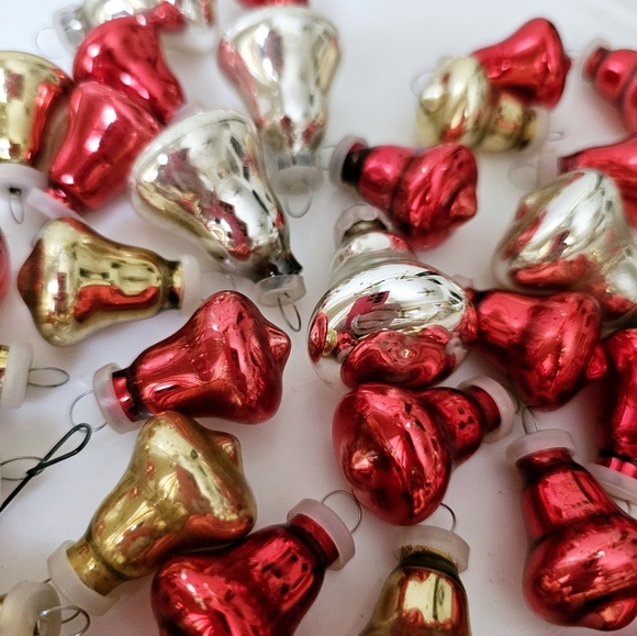 Vintage Miniature Bell Christmas Ornament Lot Red Gold Silver - Picture 3 of 6